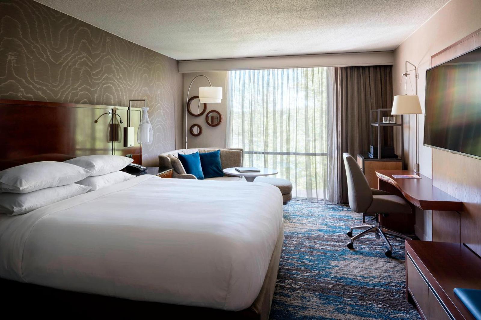 Boston Marriott Newton Main image 1